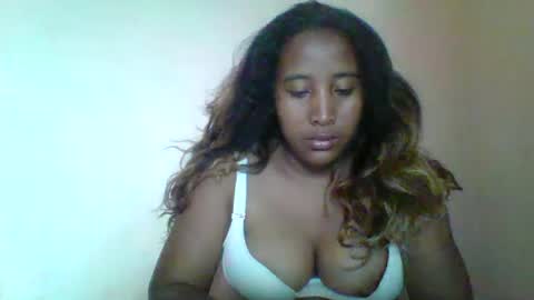 Snapshot of clarah0123 chatting on 4, 3, 2025 Clarah0123 online show from 4, 3, 2025