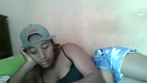 Snapshot of clarah0123 chatting on 17, 10, 2025 Clarah0123 online show from 17, 10, 2025