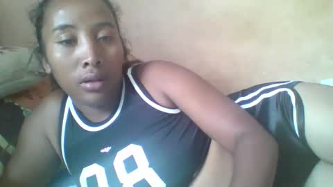 Snapshot of clarah0123 chatting on 27, 11, 2025 Clarah0123 online show from 27, 11, 2025