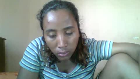 Snapshot of clarah0123 chatting on 28, 11, 2025 Clarah0123 online show from 28, 11, 2025