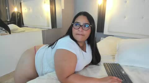 Snapshot of clarigil chatting on 27, 1, 2025 clarigil online show from 27, 1, 2025