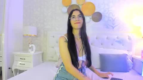 Mistress Clarisse online show from 8, 1, 2025