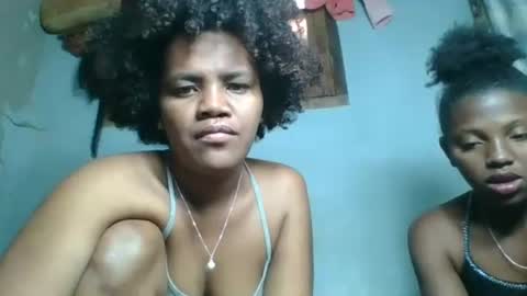 Snapshot of clarisse98 chatting on 29, 10, 2025 clarisse98 online show from 29, 10, 2025