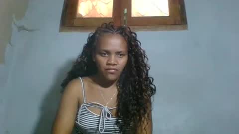 Snapshot of clarisse98 chatting on 4, 11, 2025 clarisse98 online show from 4, 11, 2025