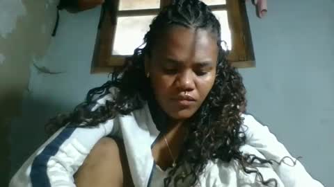 Snapshot of clarisse98 chatting on 11, 11, 2025 clarisse98 online show from 11, 11, 2025