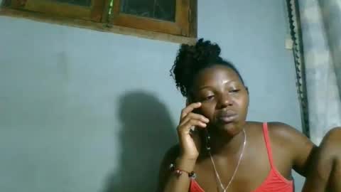 Snapshot of clarisse98 chatting on 14, 11, 2025 clarisse98 online show from 14, 11, 2025