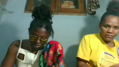 Snapshot of clarisse98 chatting on 22, 11, 2025 clarisse98 online show from 22, 11, 2025