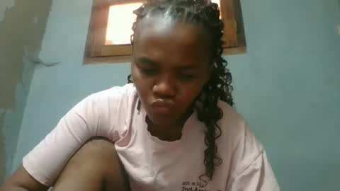 Snapshot of clarisse98 chatting on 30, 11, 2025 clarisse98 online show from 30, 11, 2025