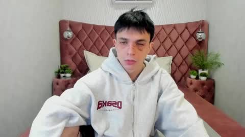 Clark online show from 15, 4, 2026