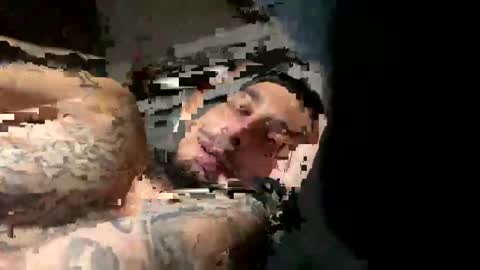 clarkshammer95 online show from 17, 2, 2025