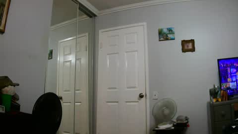 Claudia online show from 27, 2, 2025