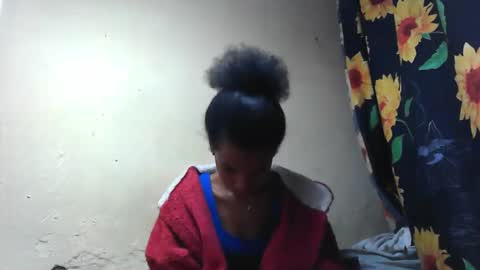 Snapshot of claudiannah chatting on 22, 9, 2025 claudianne online show from 22, 9, 2025