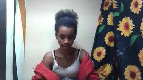 Snapshot of claudiannah chatting on 23, 10, 2025 claudianne online show from 23, 10, 2025