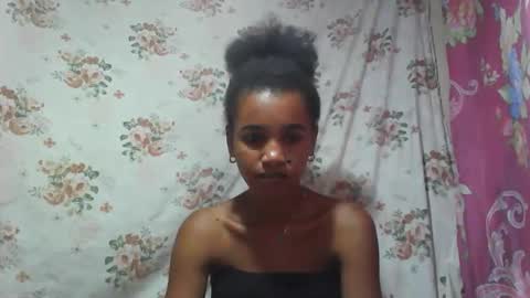 Snapshot of claudiannah chatting on 23, 11, 2025 claudianne online show from 23, 11, 2025