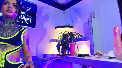 Snapshot of cleeoadams_ chatting on 2, 2, 2025 Cleo Adams online show from 2, 2, 2025