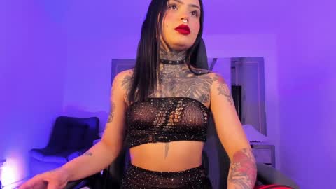 Snapshot of cleeoadams_ chatting on 4, 2, 2025 Cleo Adams online show from 4, 2, 2025