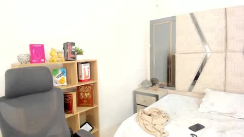 Snapshot of cleeoadams_ chatting on 16, 9, 2025 Cleo Adams online show from 16, 9, 2025