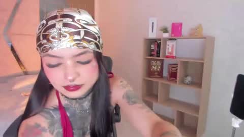 Snapshot of cleeoadams_ chatting on 24, 9, 2025 Cleo Adams online show from 24, 9, 2025