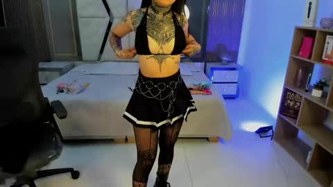 Snapshot of cleeoadams_ chatting on 10, 10, 2025 Cleo Adams online show from 10, 10, 2025