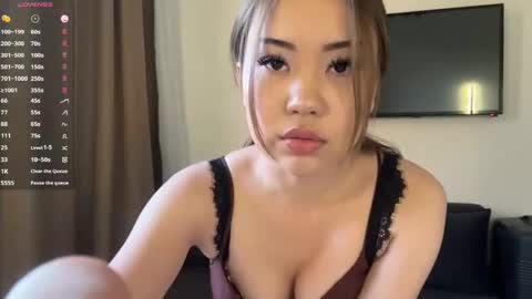 Lili online show from 12, 4, 2026