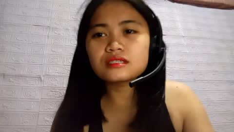 Snapshot of clementineperniciaro chatting on 4, 4, 2026 Celestine online show from 4, 4, 2026