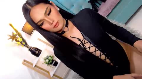 Cleo online show from 21, 10, 2025