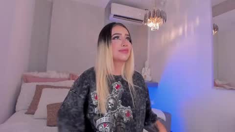 . Cleo Jhonson . online show from 15, 4, 2026