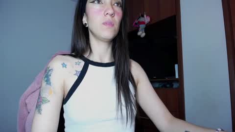  Nicol  online show from 28, 1, 2025