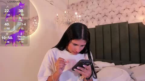 Snapshot of cleopatraa1 chatting on 6, 1, 2025 Cleopatra online show from 6, 1, 2025