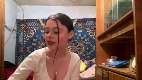 Mia online show from 24, 4, 2026