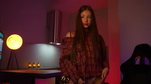 Snapshot of cleose chatting on 19, 12, 2025 Cleo online show from 19, 12, 2025