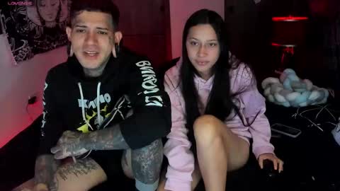 Snapshot of cleosexxx chatting on 24, 11, 2025 cleo y maikol online show from 24, 11, 2025