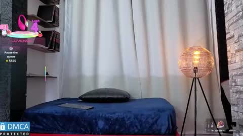 Clhoe online show from 9, 10, 2025