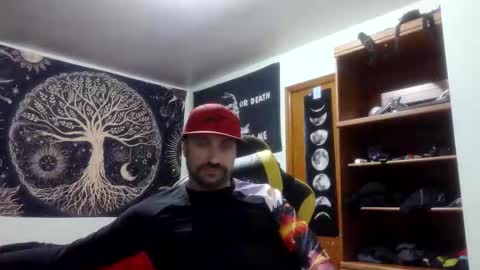 Snapshot of clintwood12 chatting on 27, 11, 2025 chad online show from 27, 11, 2025