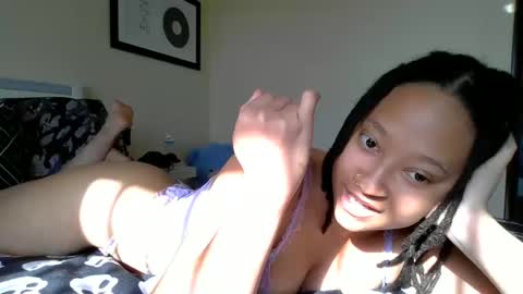 Snapshot of clioenchants chatting on 16, 1, 2025 High Queen Clio online show from 16, 1, 2025