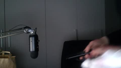 Snapshot of clipsonog chatting on 1, 11, 2025 AMA TAKE CHATURBATE OVER LETSGOOOOO started februari 12 2024 online show from 1, 11, 2025