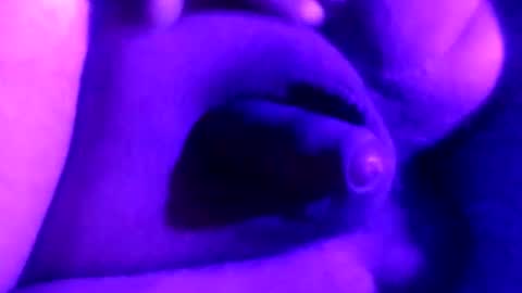 Snapshot of clitchewer47 chatting on 20, 12, 2025 clitchewer47 online show from 20, 12, 2025