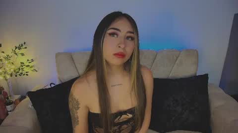 Snapshot of cloe_martinezz_ chatting on 23, 7, 2026 cloe_martinezz_ online show from 23, 7, 2026