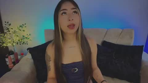 Snapshot of cloe_martinezz_ chatting on 27, 7, 2026 cloe_martinezz_ online show from 27, 7, 2026