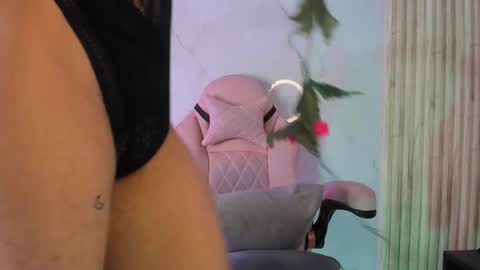 Snapshot of cloe_morningstarr chatting on 22, 11, 2025 Cloe online show from 22, 11, 2025