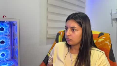 Snapshot of cloe_small08 chatting on 30, 6, 2026 cloe small online show from 30, 6, 2026