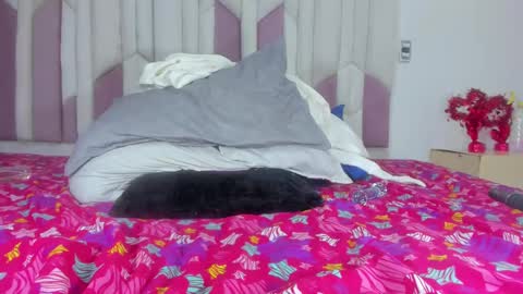 Cloe  Stanfort online show from 8, 3, 2025