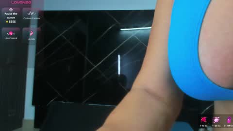 Snapshot of cloee_rabbyt chatting on 19, 9, 2025 CLOE online show from 19, 9, 2025