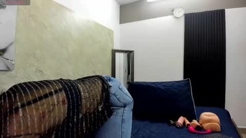 Snapshot of cloee_rabbyt chatting on 24, 11, 2025 CLOE online show from 24, 11, 2025