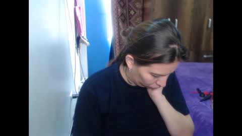 Snapshot of cloepregnant25 chatting on 2, 2, 2026 cloepregnant25 online show from 2, 2, 2026