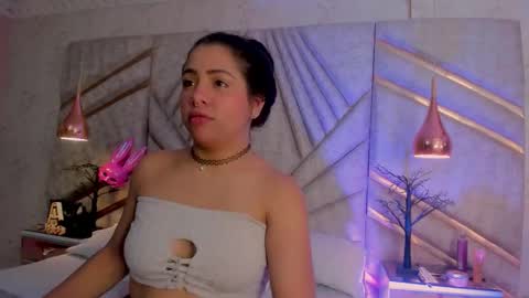 Clohe the wonder online show from 3, 3, 2026