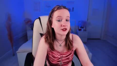 Snapshot of clover_red chatting on 21, 2, 2025 Clover follow me online show from 21, 2, 2025