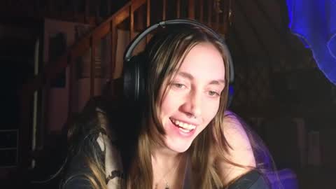 Snapshot of clover_tully chatting on 14, 1, 2025 Clover online show from 14, 1, 2025