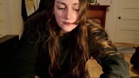Snapshot of clover_tully chatting on 26, 9, 2025 Clover online show from 26, 9, 2025