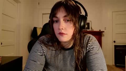 Snapshot of clover_tully chatting on 17, 2, 2026 Clover online show from 17, 2, 2026